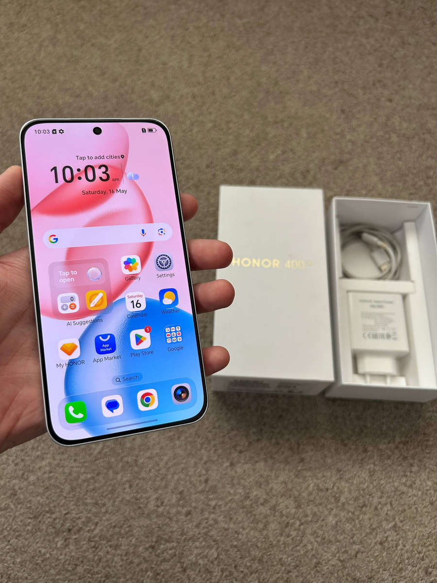 HONOR 400 5G 512GB Dual Sim - Meteor Silver good condition with box and 100W charger