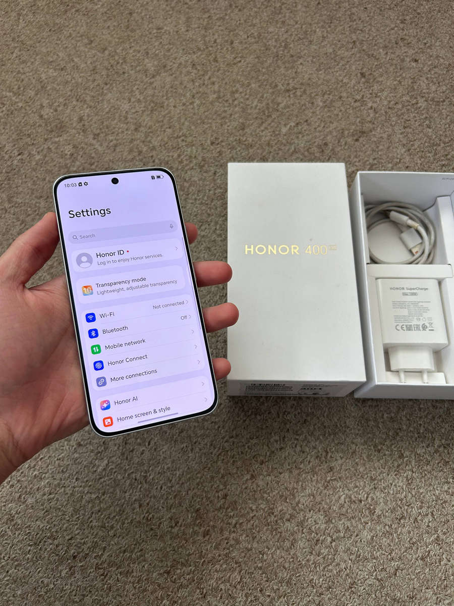 HONOR 400 5G 512GB Dual Sim - Meteor Silver good condition with box and 100W charger
