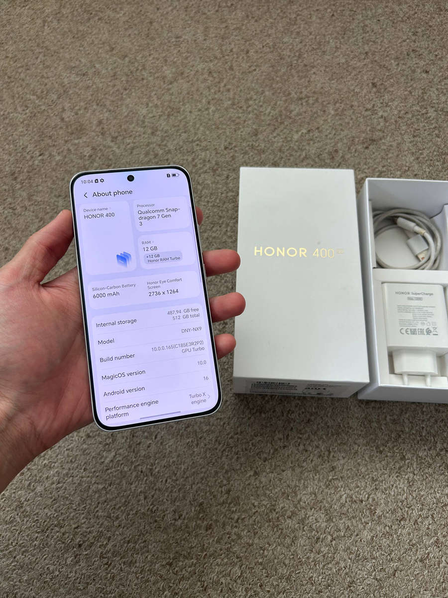 HONOR 400 5G 512GB Dual Sim - Meteor Silver good condition with box and 100W charger