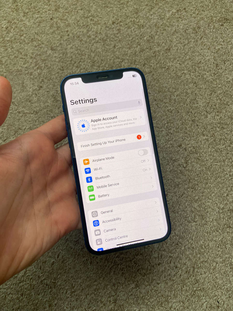 iPhone 12 64gb Dual sim good condition