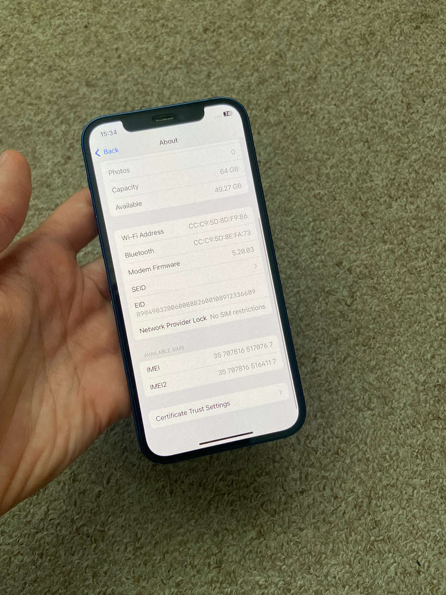 iPhone 12 64gb Dual sim good condition