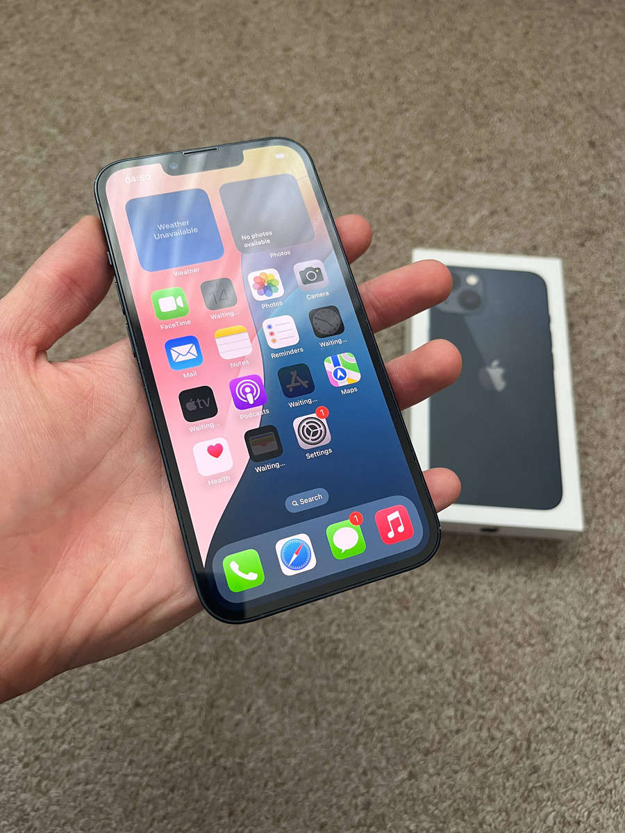 iPhone 13 128gb Dual sim good condition with box and cable 89% battery health