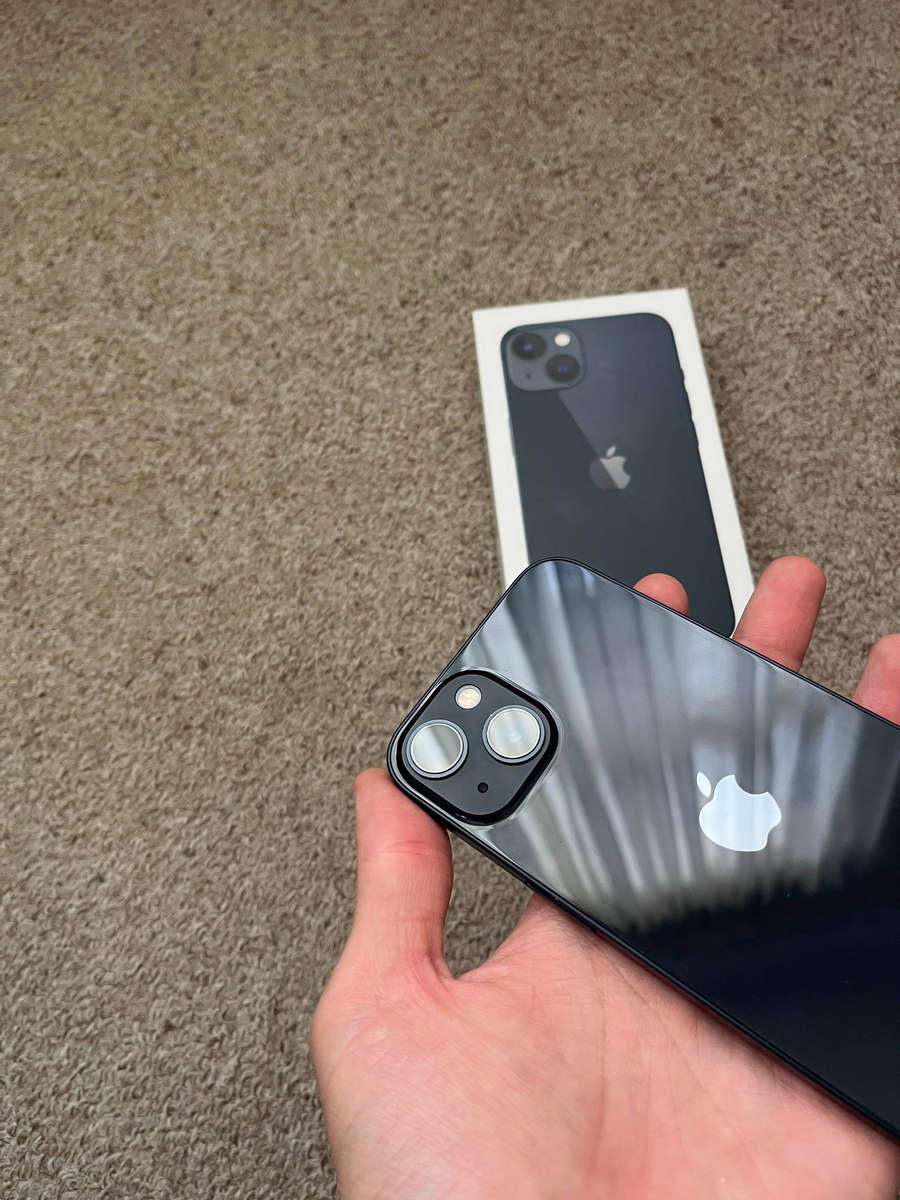 iPhone 13 128gb Dual sim good condition with box and cable 89% battery health