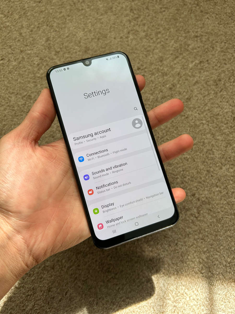 Samsung A30 64gb 4gb ram