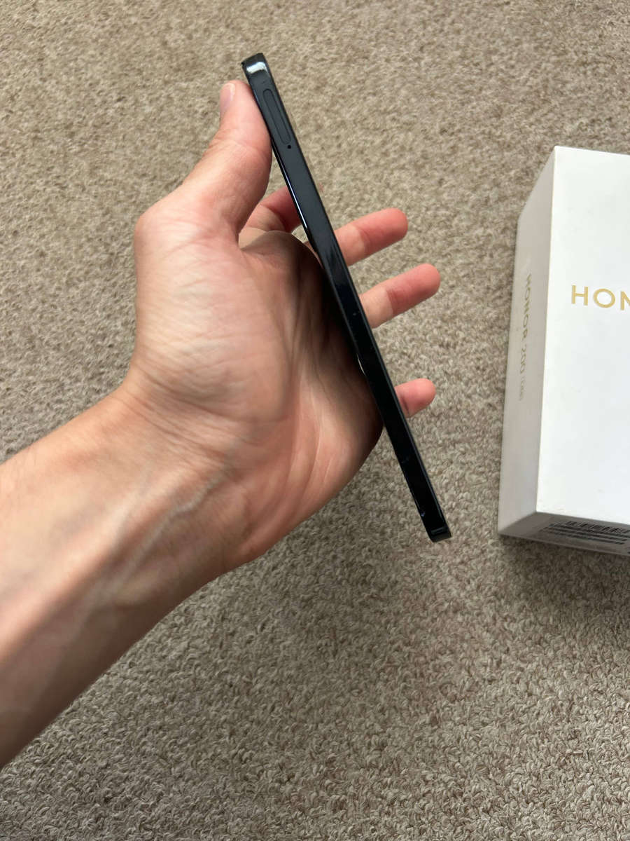 Honor 200 Lite 5G 256gb 12gb ram dual sim with box