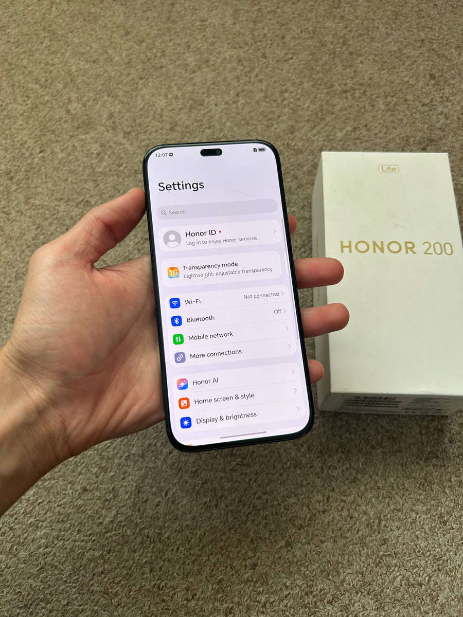 Honor 200 Lite 5G 256gb 12gb ram dual sim with box