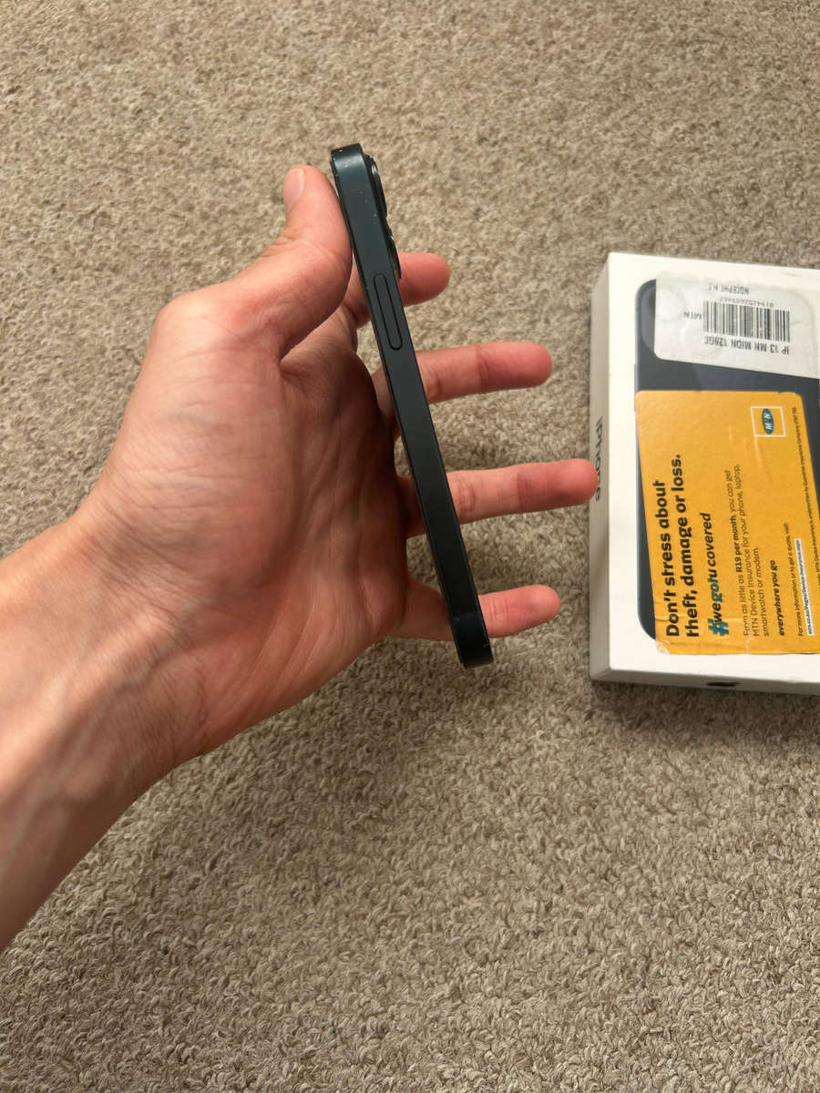 iPhone 13 mini 128gb Dual SIM with box and cover
