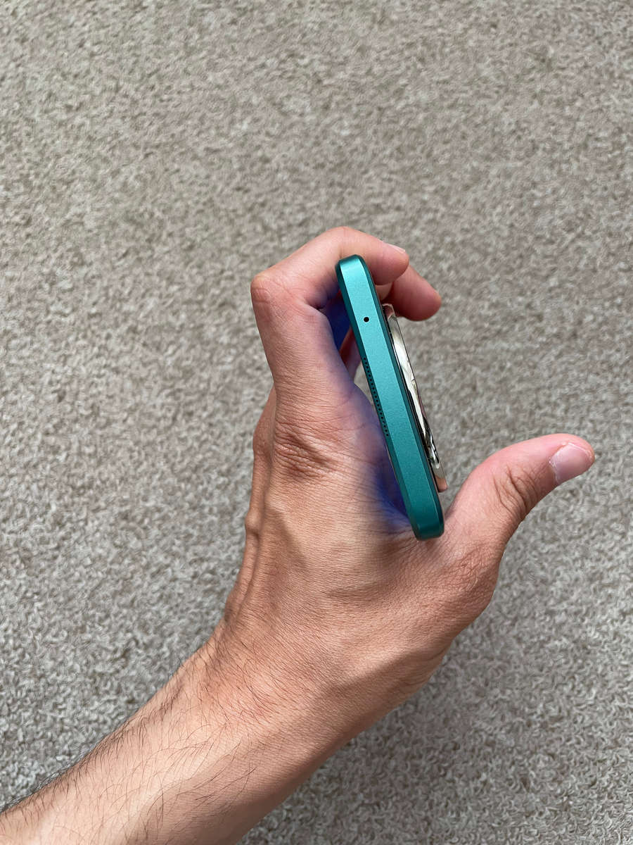 Huawei nova 12i 256gb 11gb ram dual sim immaculate condition like brand new