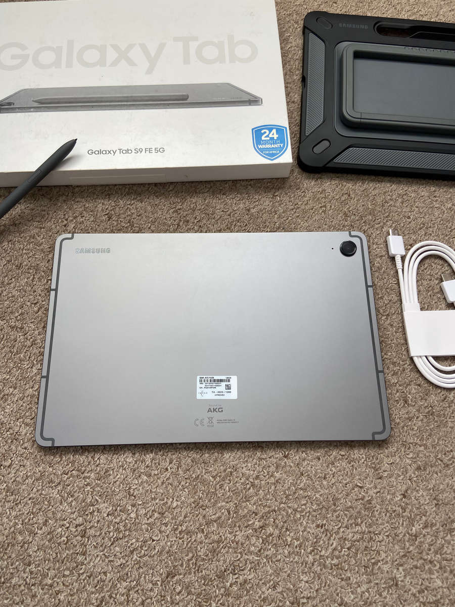 Samsung Galaxy Tab S9 FE 5G (X516) 10.9" 128GB Tablet in Immaculate condition with stickers still on