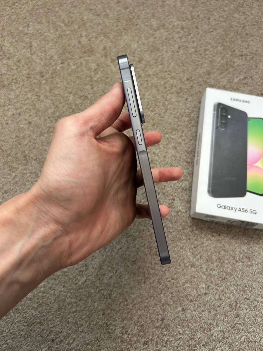 Samsung A56 5G 256gb 8gb ram Dual Sim excellent condition with box and cover