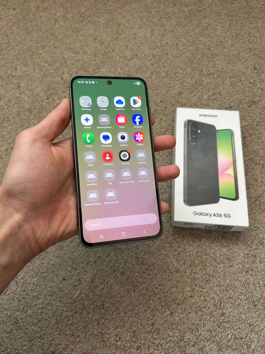 Samsung A56 5G 256gb 8gb ram Dual Sim excellent condition with box and cover