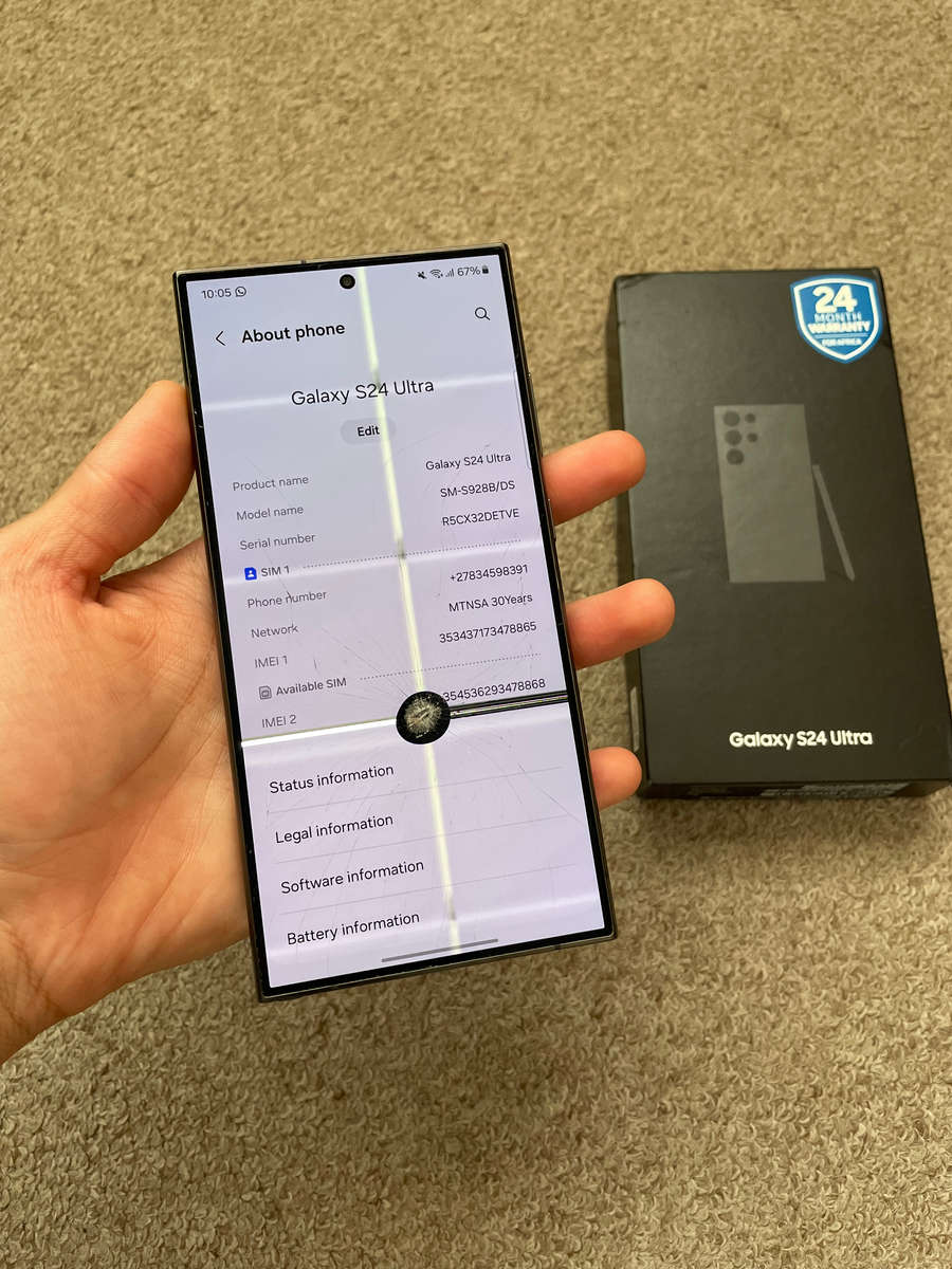 Samsung S24 Ultra 256gb 12gb ram Dual sim with box and cable cracked screen