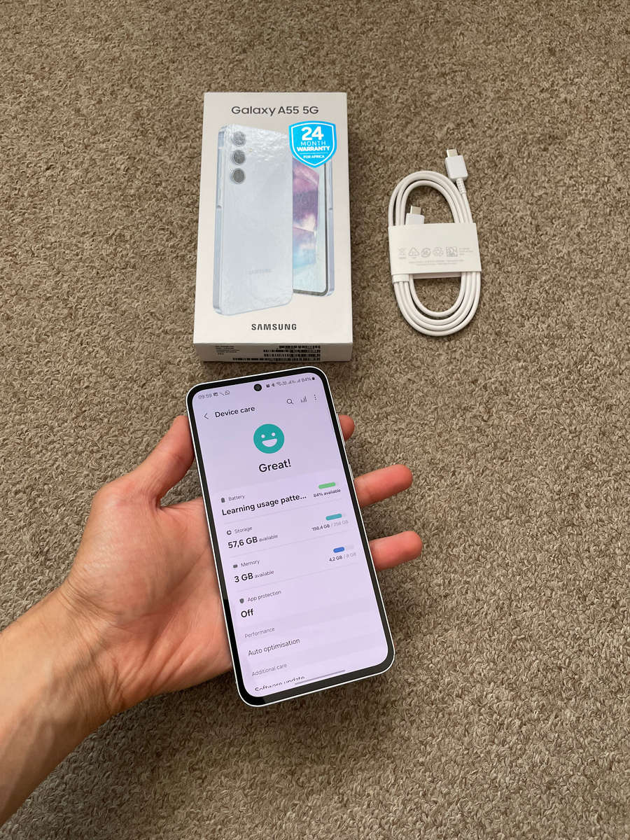 Samsung A55 5G 256gb 8gb ram Dual Sim with box and cable - Awesome Iceblue