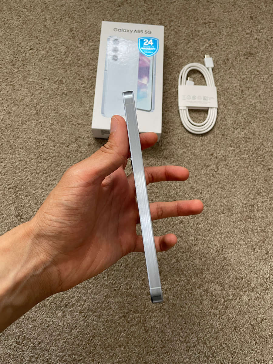 Samsung A55 5G 256gb 8gb ram Dual Sim with box and cable - Awesome Iceblue