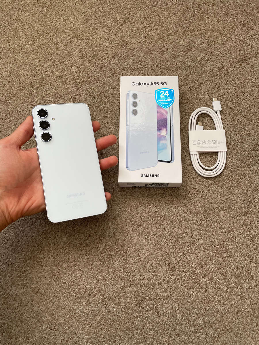 Samsung A55 5G 256gb 8gb ram Dual Sim with box and cable - Awesome Iceblue