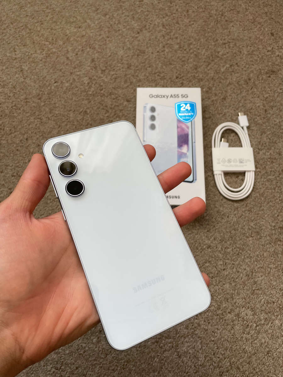 Samsung A55 5G 256gb 8gb ram Dual Sim with box and cable - Awesome Iceblue