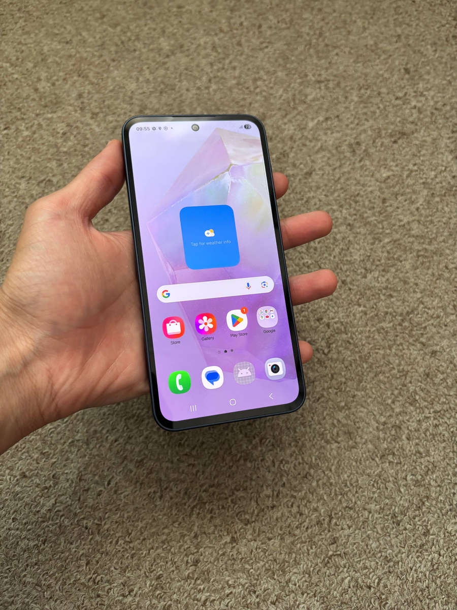 Samsung A35 5G Dual SIM 128gb 6gb ram Excellent condition