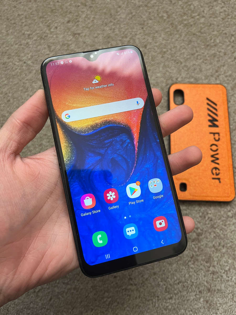 Samsung A10 32gb 2gb ram with cover