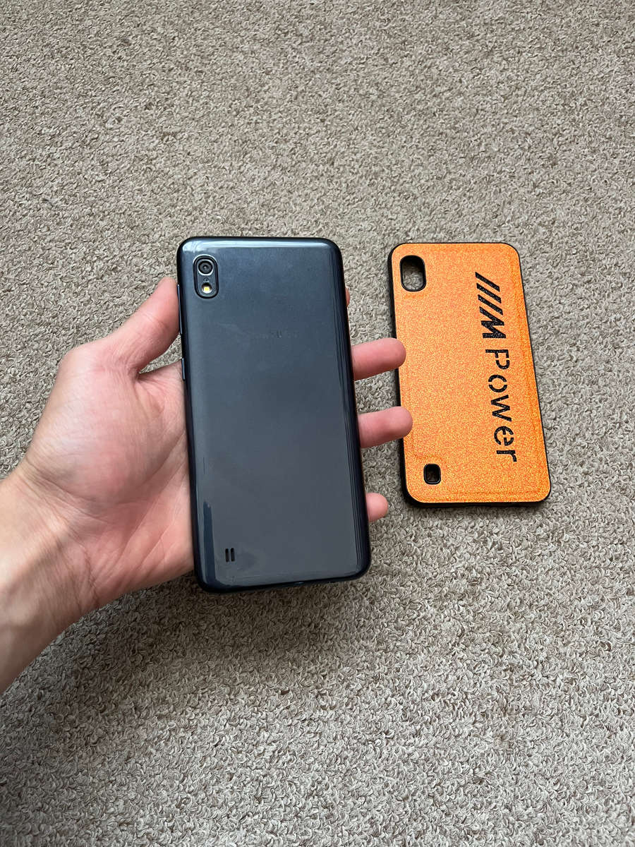 Samsung A10 32gb 2gb ram with cover