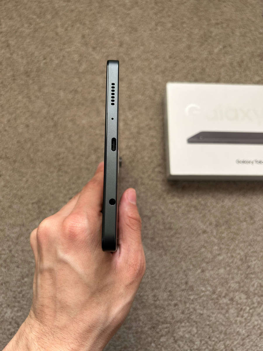 Samsung Galaxy Tab A9 (X110) 8.7" 64GB Wi-Fi Only Tablet with box