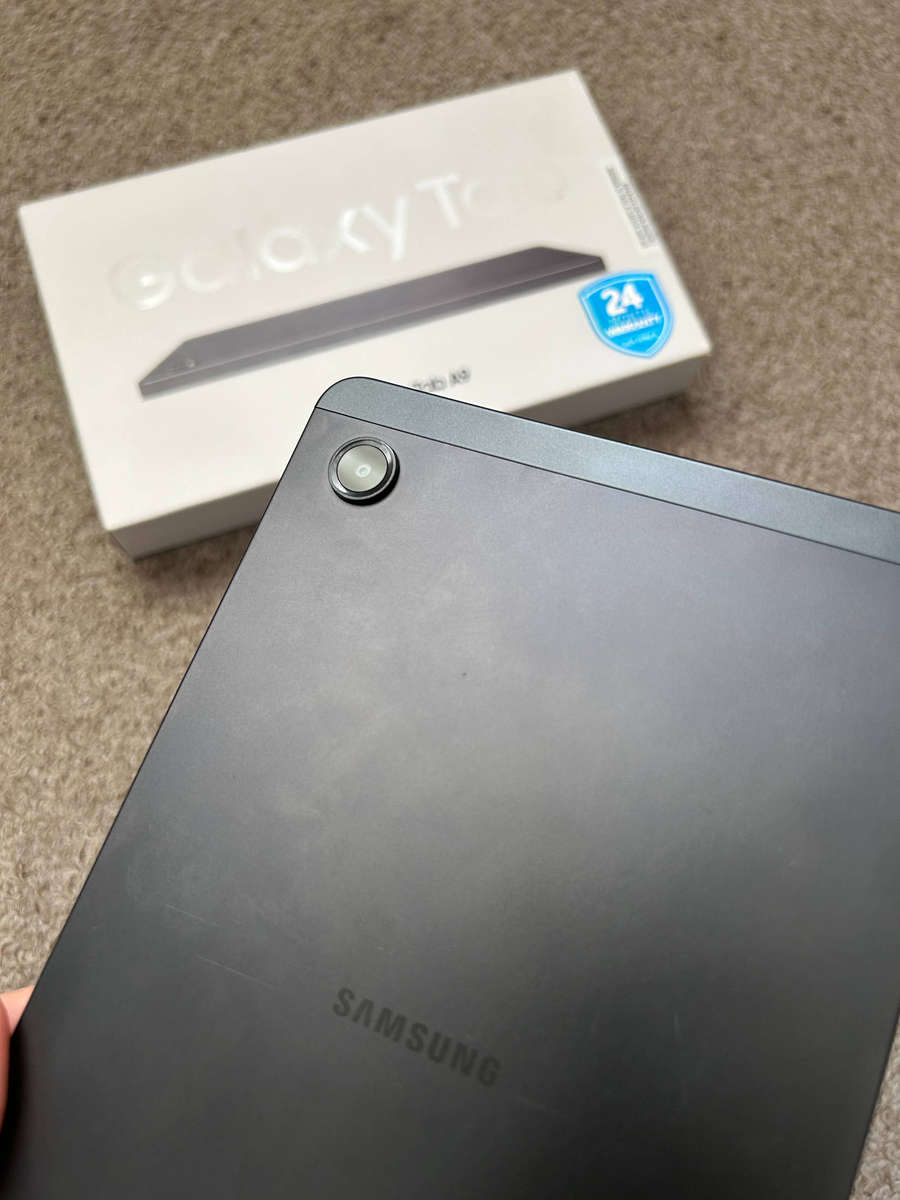 Samsung Galaxy Tab A9 (X110) 8.7" 64GB Wi-Fi Only Tablet with box