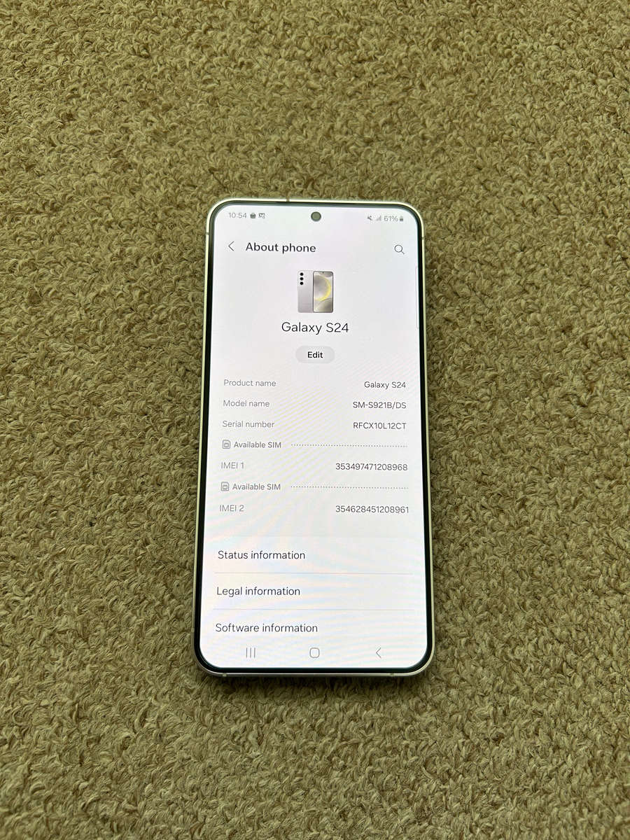 Samsung S24 256gb Dual sim 8gb ram Immaculate condition like new