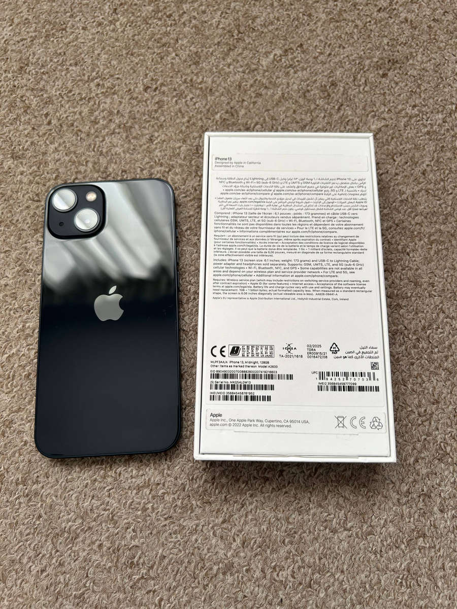 iPhone 13 128gb Dual sim Immaculate condition with box and cable 100 battery health