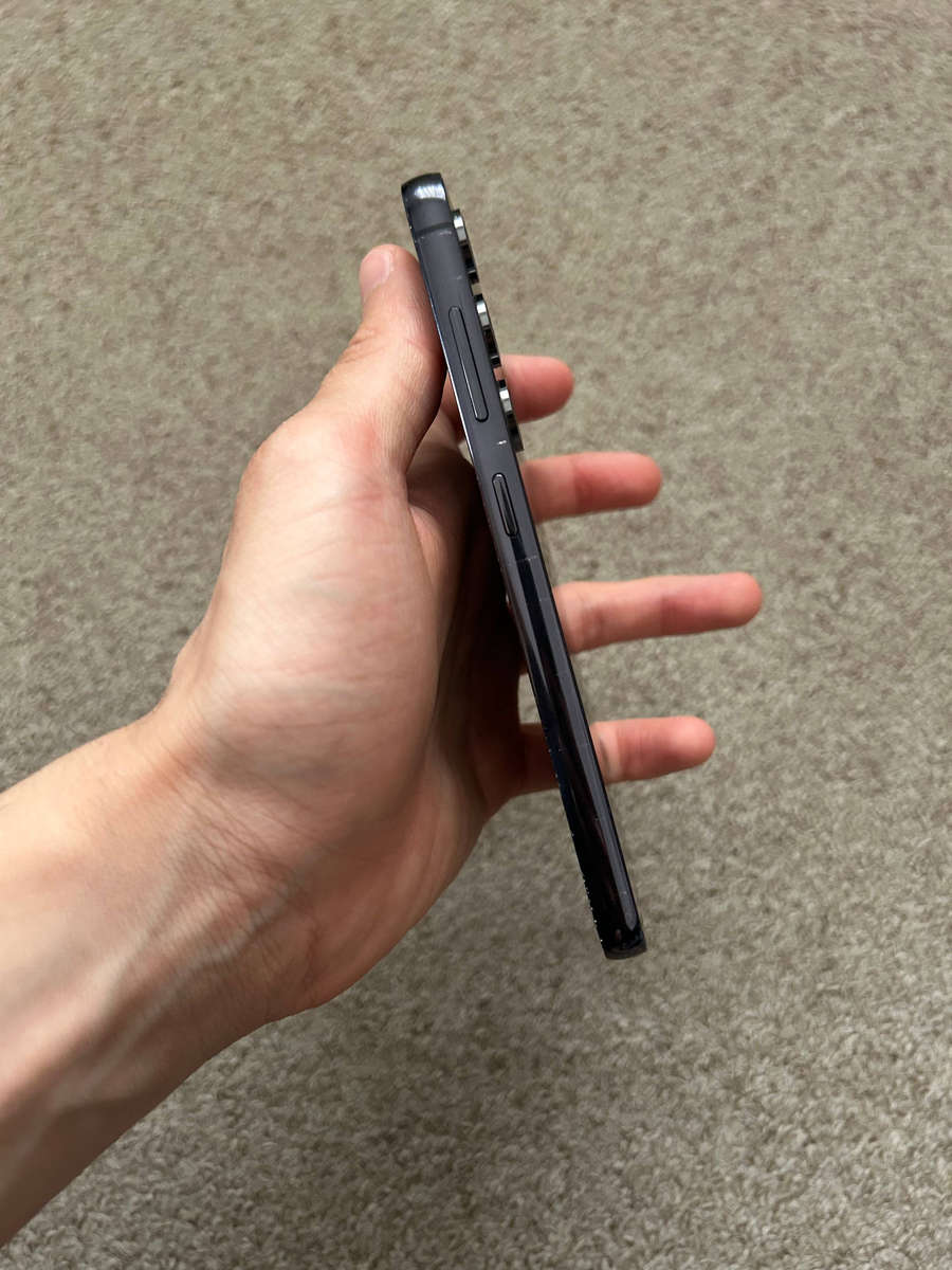 Samsung S23 256gb Dual sim 8gb ram - black