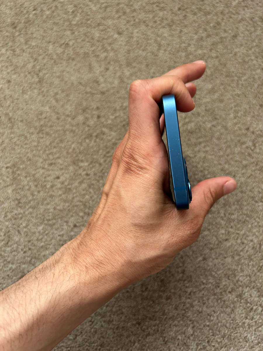 iPhone 13 Dual sim 128gb Excellent condition - blue