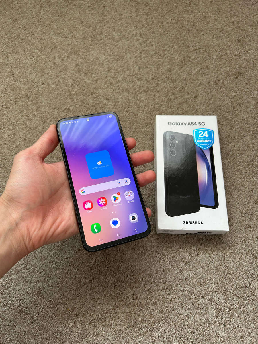 Samsung A54 5G 256gb 8gb ram Dual Sim good condition with box