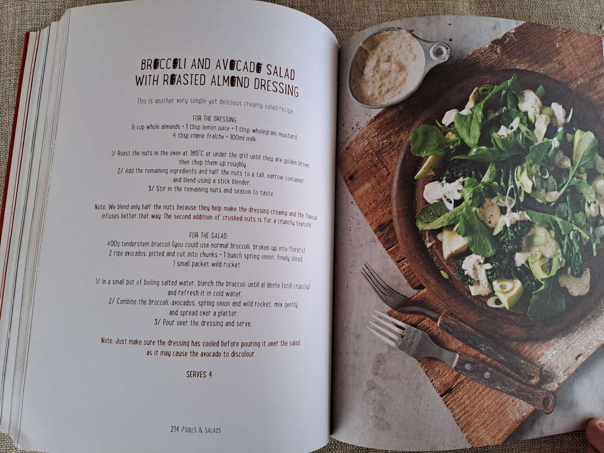 The Real Meal Revolution - Changing the World, One meal at a Time - Noakes, Creed, Proudfoot & Grier