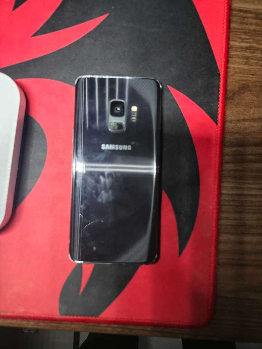 Samsung Galaxy S9 Read Description