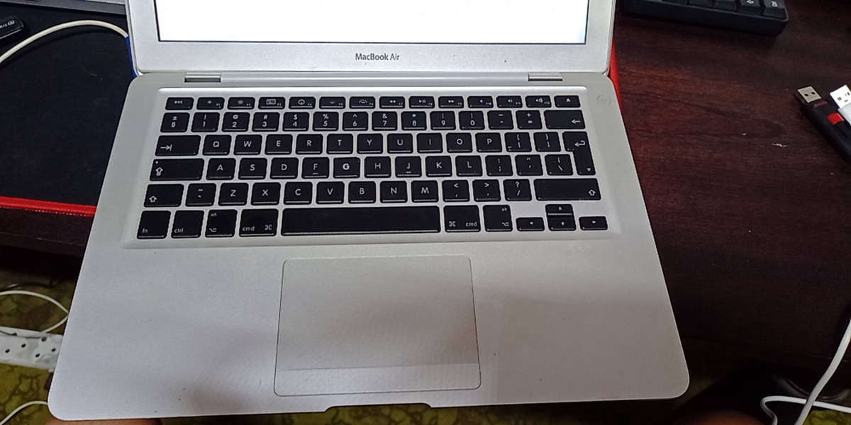 MacBook Air A1237