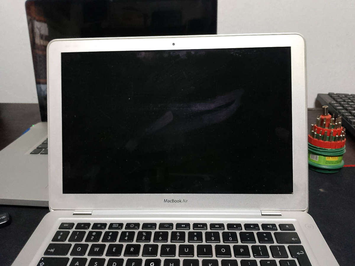 MacBook Air A1237