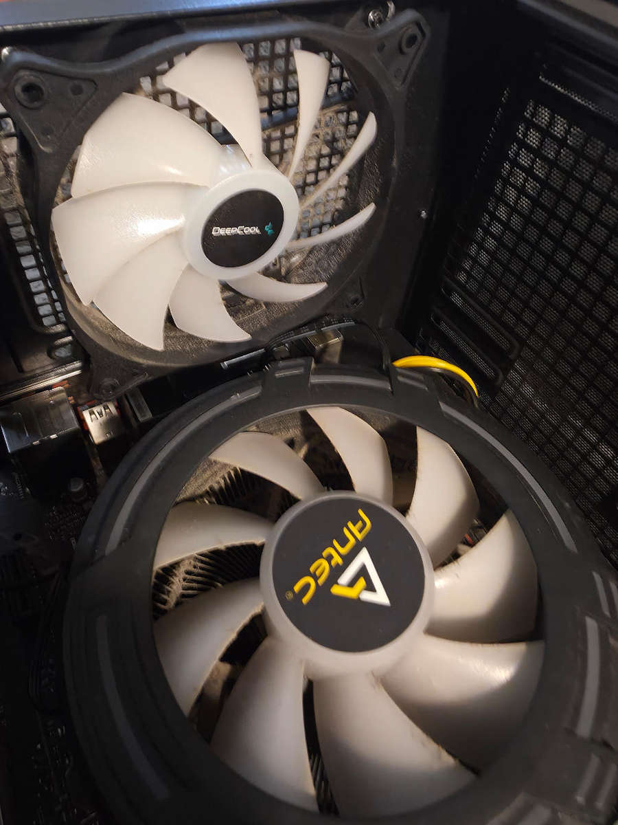 Gaming PC Ryzen 3 16gb 240ssd