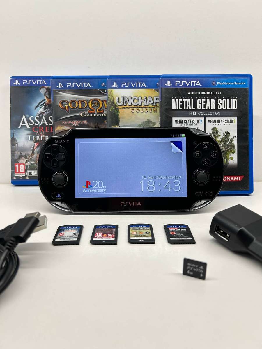 Sony PS Vita OLED 4GB & 4 Games