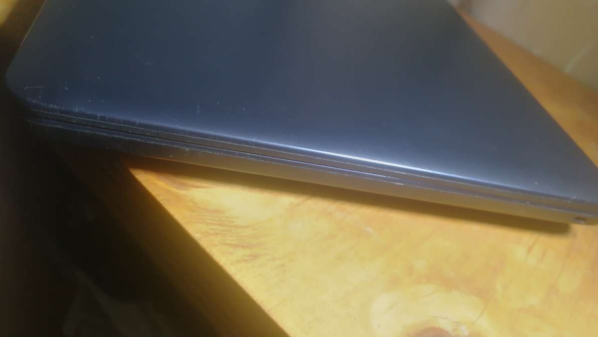 Asus X543U i7 8gen, 1Tb hdd, 8gb ram windows 11