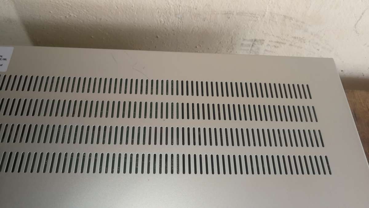 Marantz NR1501 av receiver, 100% working condition.