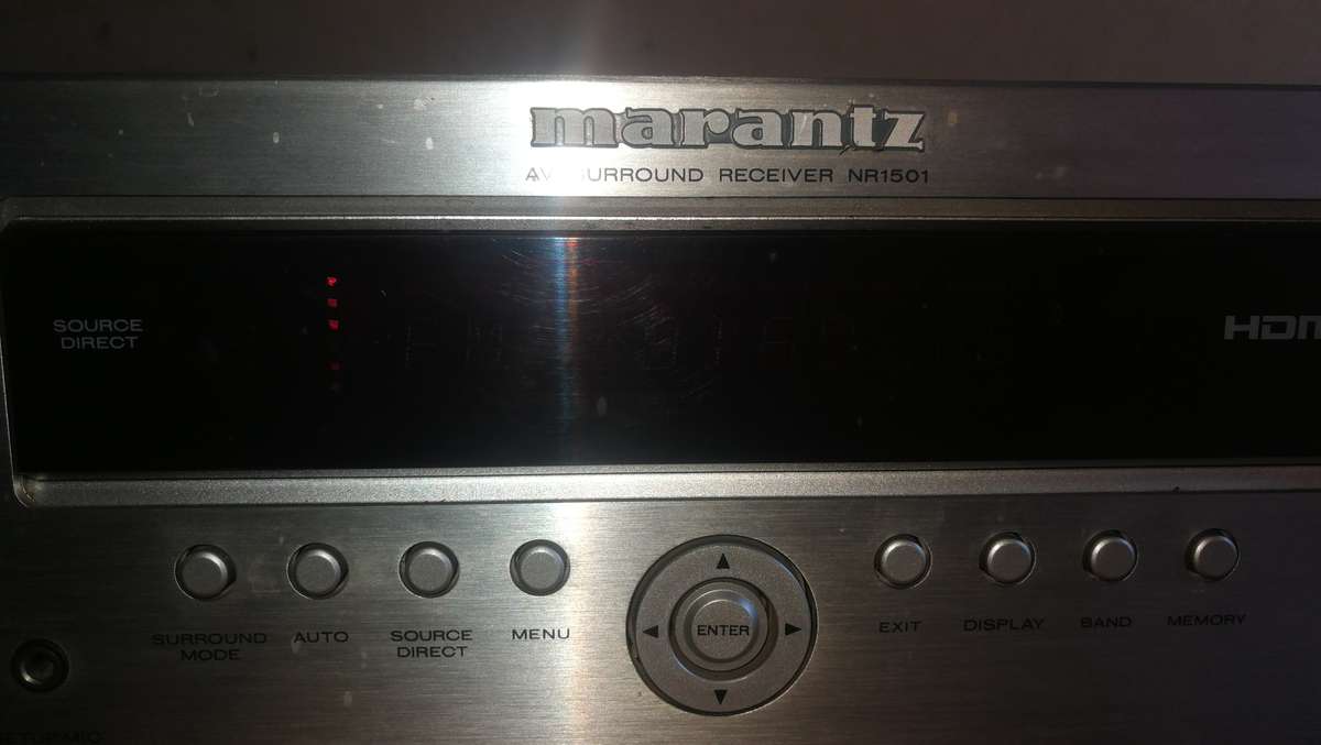 Marantz NR1501 av receiver, 100% working condition.