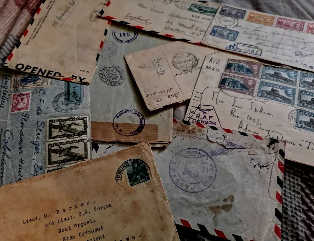WW2 PERIOD/CENSORED/EXAMINED + PASSED ARMY CAMP ENVELOPES FROM AROUND THE WORLD
