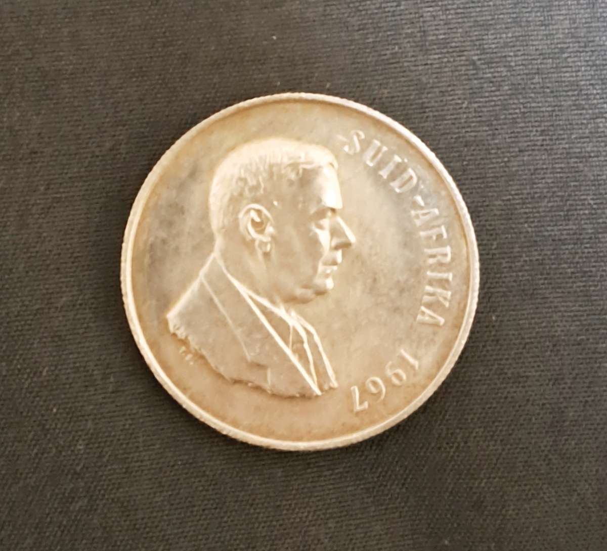UNION OF SOUTH AFRICA R1 COIN  ** SILVER COIN** 1967** 80% SILVER **.
