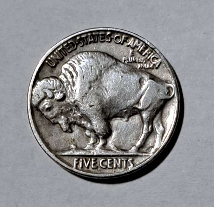 USA FIVE CENT 1936 LIBERTY