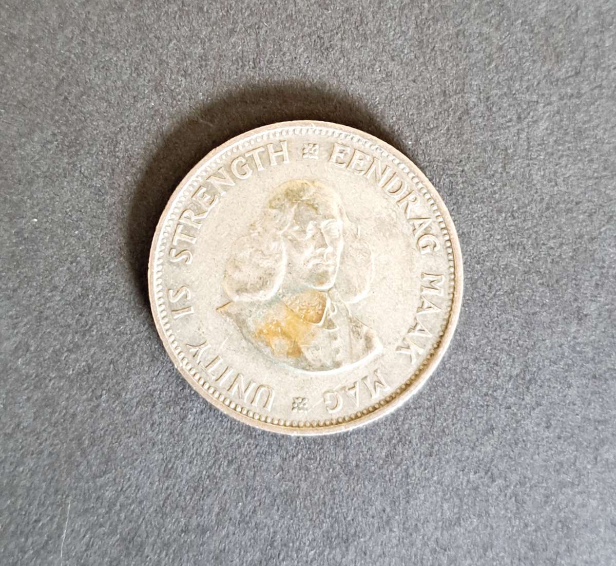 UNION OF SOUTH AFRICA **20c** 1962** TWO SHILLINGS COIN**SILVER **