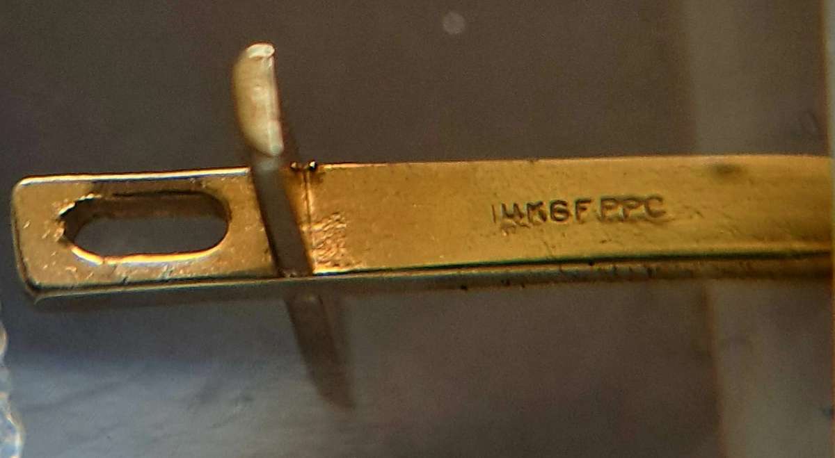 **14K GOLD**VINTAGE PPC 14K GOLD** CHAIN & PENDANT NECKLACE.