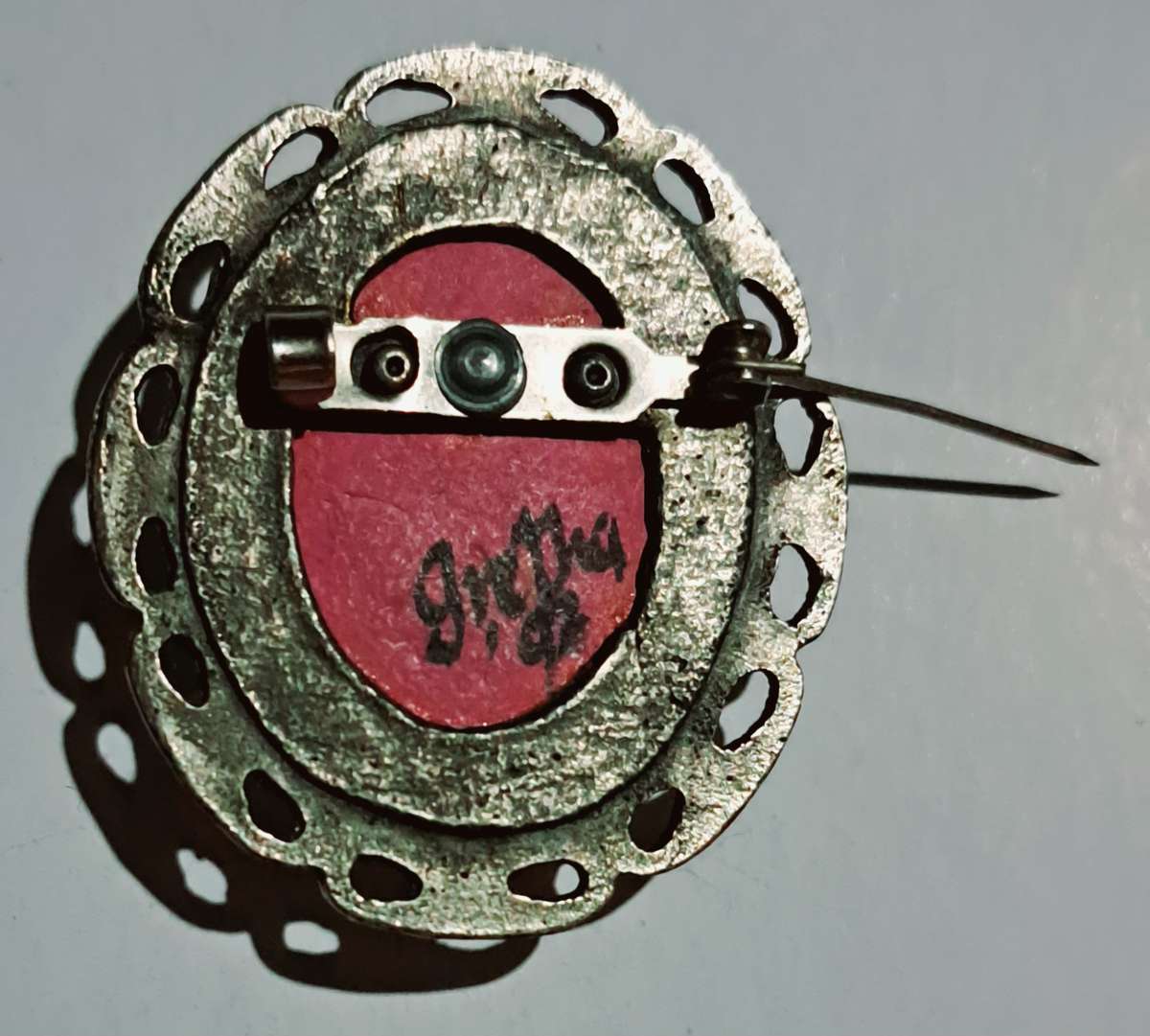 Vintage Flower Pendant Brooch.--Rare --