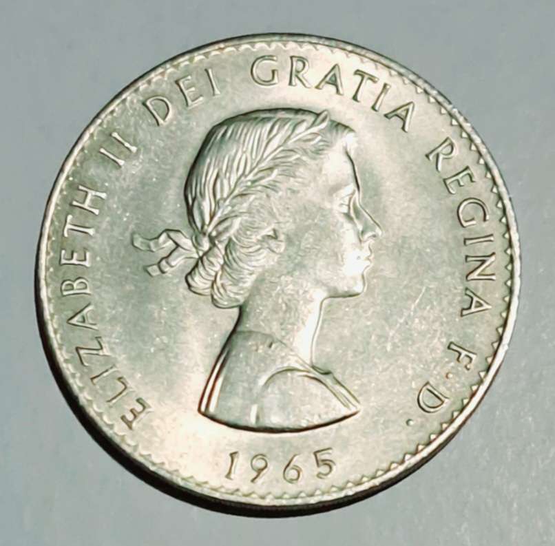 Churchill Crown :Queen Elizabeth 'll  1965 Crown coin.