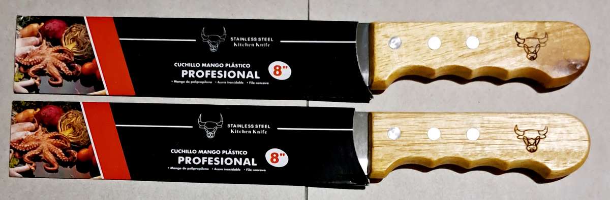 Kitchen knife combo 2 x knives for one bid 32cm