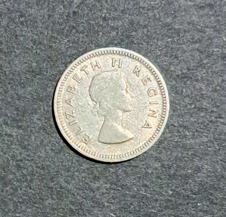 S.A. 1956 "3D" Threepence Silver coin. "285"