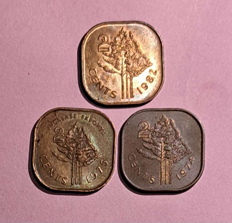 2 Cents Swaziland 3 Coins  1974 - 1975 - 1982 .  New UNC .