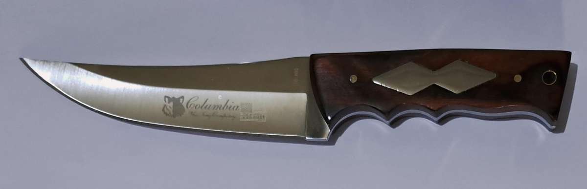 2 Columbia USA Saber Hunting Knives 24cm with 2 Belt Sheath " New" 2 Different Wooden Handles.